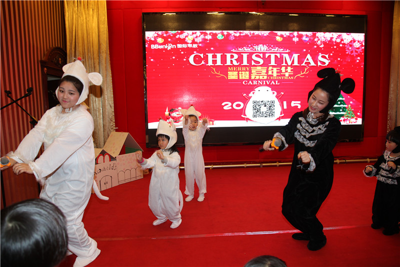 BBunion国际早教泉州中骏中心活动花絮：2015年圣诞嘉年华